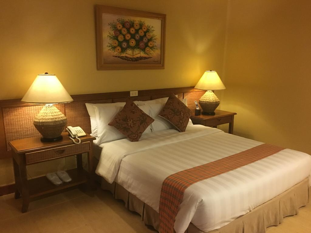 Java Hotel Laoag Ngoại thất bức ảnh