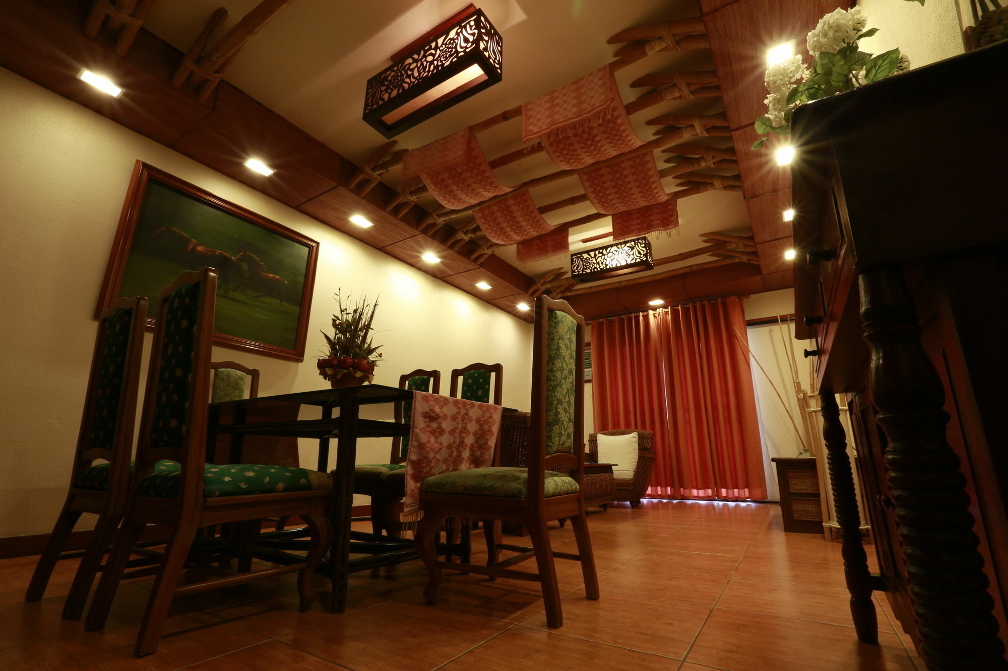 Java Hotel Laoag Ngoại thất bức ảnh